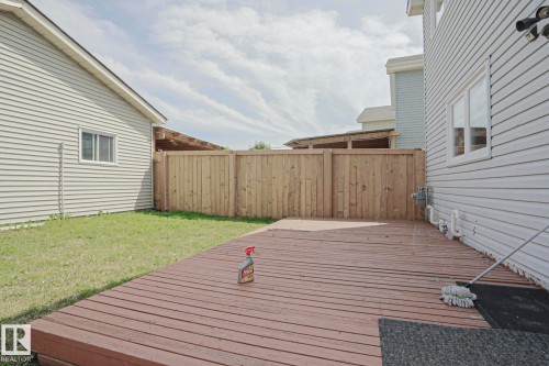 355 Kirkpatrick Crescent Nw, Edmonton, AB - Outdoor With Exterior