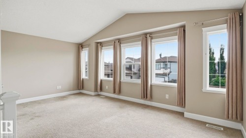 17211 78 Street Nw, Edmonton, AB - Indoor Photo Showing Other Room