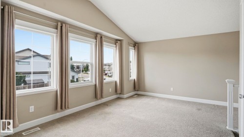 17211 78 Street Nw, Edmonton, AB - Indoor Photo Showing Other Room
