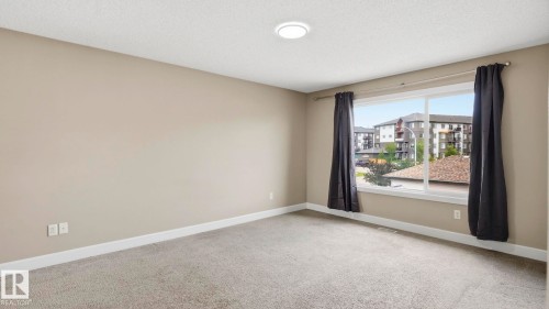17211 78 Street Nw, Edmonton, AB - Indoor Photo Showing Other Room