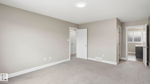 17211 78 Street Nw, Edmonton, AB - Indoor Photo Showing Other Room