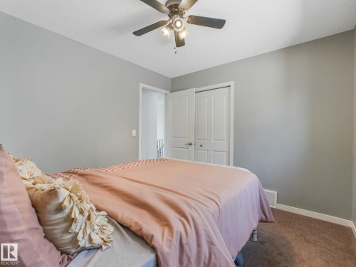 908 Goshawk Point(E) Nw, Edmonton, AB - Indoor Photo Showing Bedroom