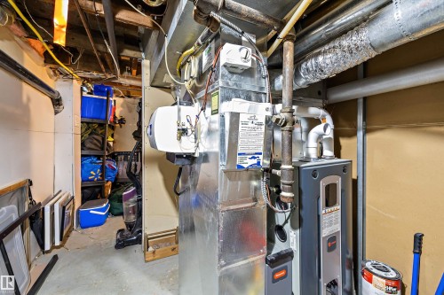 9851 86 Avenue Nw, Edmonton, AB - Indoor Photo Showing Basement
