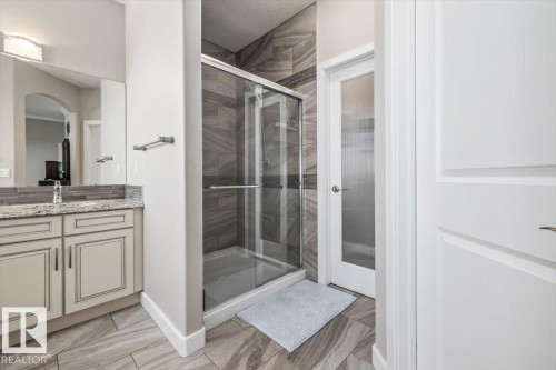 87 Lakeland Crescent, Beaumont, AB - Indoor Photo Showing Bathroom