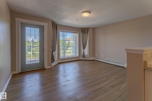 #326 2741 55 St Nw, Edmonton, AB - Indoor Photo Showing Other Room