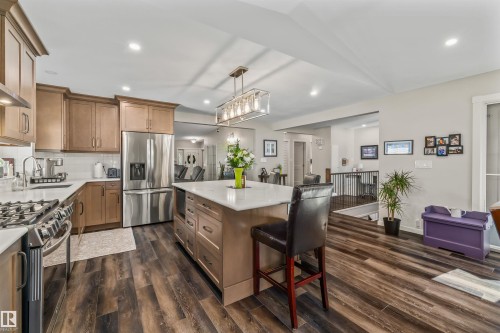 7 William Bell Drive, Leduc, AB - Indoor Photo Showing Kitchen With Upgraded Kitchen
