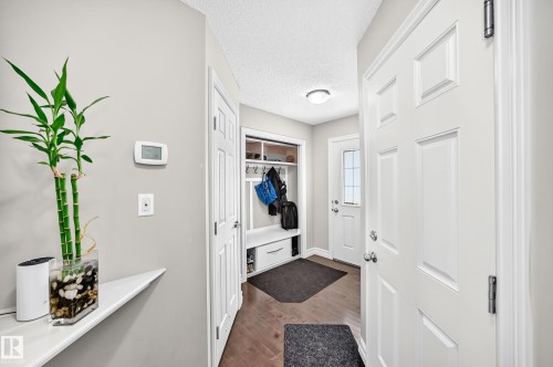 15908 10 Avenue Sw, Edmonton, AB - Indoor Photo Showing Other Room