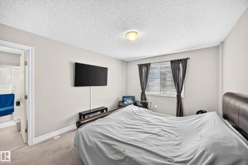 15908 10 Avenue Sw, Edmonton, AB - Indoor Photo Showing Bedroom
