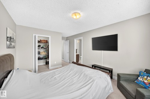 15908 10 Avenue Sw, Edmonton, AB - Indoor Photo Showing Bedroom