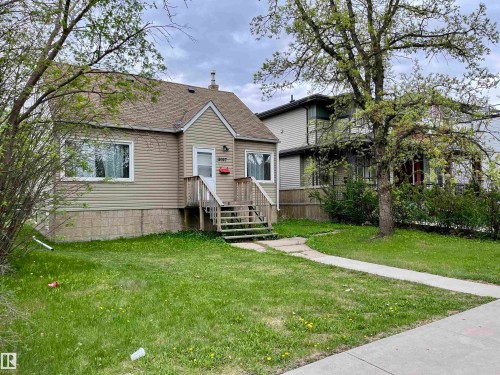 12027 124 Street, Edmonton, AB - Outdoor