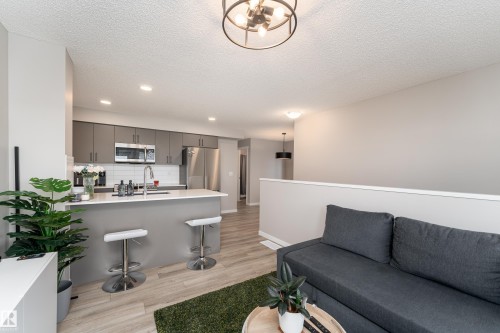 #61A 1530 Tamarack Bv Nw, Edmonton, AB - Indoor