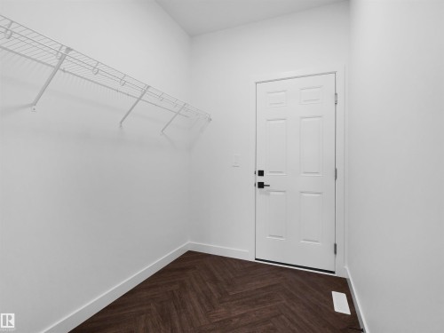1733 Crossbill Loop Nw, Edmonton, AB - Indoor