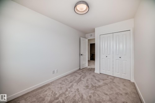 2108 Crossbill Lane Nw, Edmonton, AB - Indoor Photo Showing Other Room