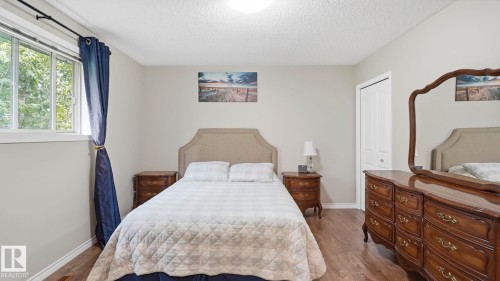 8230 71 Street Nw, Edmonton, AB - Indoor Photo Showing Bedroom