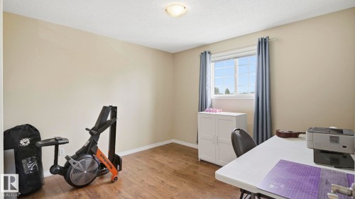 8230 71 Street Nw, Edmonton, AB - Indoor