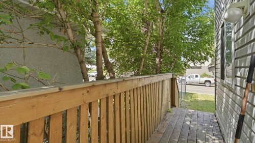 8230 71 Street Nw, Edmonton, AB - Outdoor