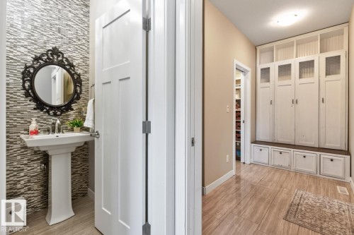 371 Simpkins Wynd, Leduc, AB - Indoor
