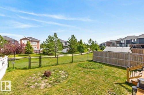 371 Simpkins Wynd, Leduc, AB - Outdoor