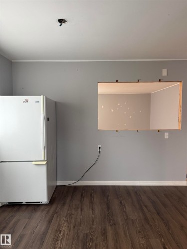 5307 48 Street, Stony Plain, AB - Indoor