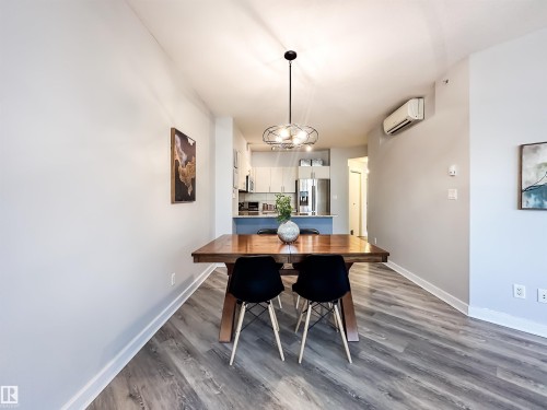 #703 10152 104 St Nw, Edmonton, AB - Indoor