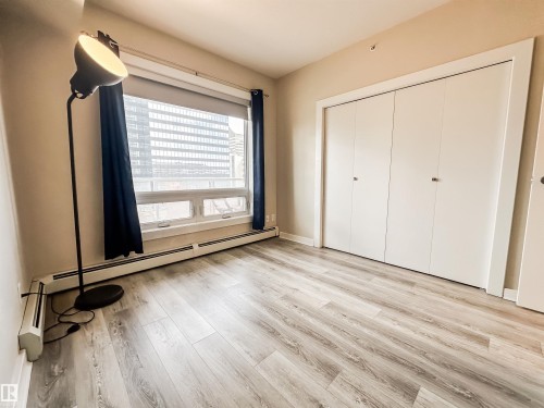 #703 10152 104 St Nw, Edmonton, AB - Indoor Photo Showing Other Room