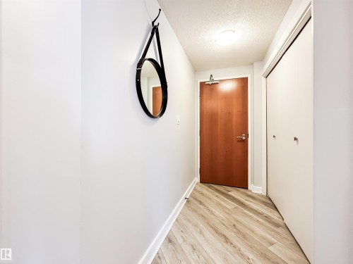 #703 10152 104 St Nw, Edmonton, AB - Indoor Photo Showing Other Room