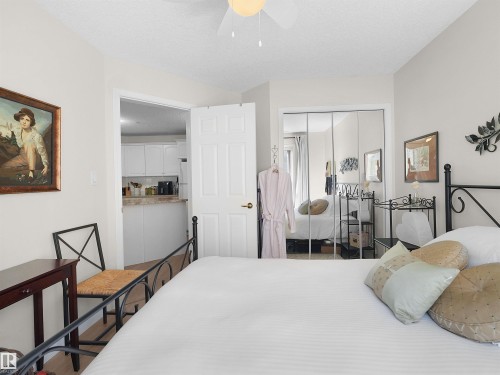 #203 9760 174 St Nw, Edmonton, AB - Indoor Photo Showing Bedroom