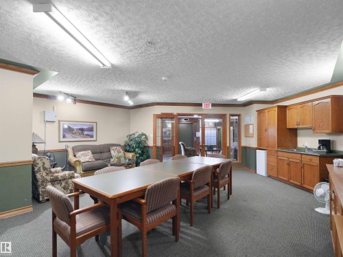 #203 9760 174 St Nw, Edmonton, AB - Indoor