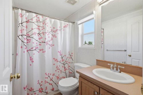 1 Midland Road, Millet, AB - Indoor Photo Showing Bathroom
