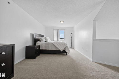 #430 3425 19 St Nw, Edmonton, AB - Indoor Photo Showing Bedroom