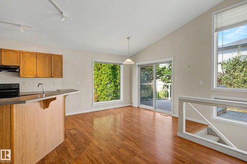 12 Encino Close, St. Albert, AB - Indoor Photo Showing Kitchen