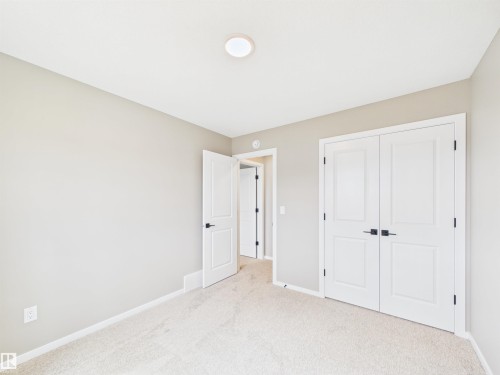 1098 Mcleod Avenue, Spruce Grove, AB - Indoor Photo Showing Other Room