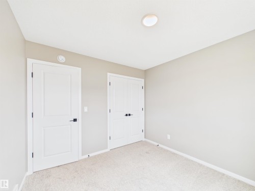 1098 Mcleod Avenue, Spruce Grove, AB - Indoor Photo Showing Other Room