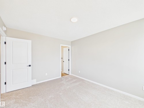 1098 Mcleod Avenue, Spruce Grove, AB - Indoor Photo Showing Other Room