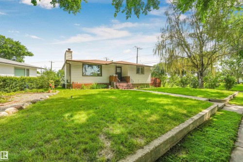 9513 81 Street Nw, Edmonton, AB - Outdoor