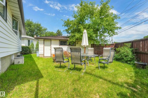 9513 81 Street Nw, Edmonton, AB - Outdoor