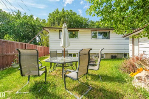 9513 81 Street Nw, Edmonton, AB - Outdoor With Exterior