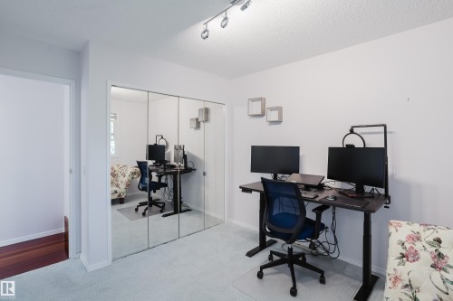 10433 32A Avenue Nw, Edmonton, AB - Indoor Photo Showing Office