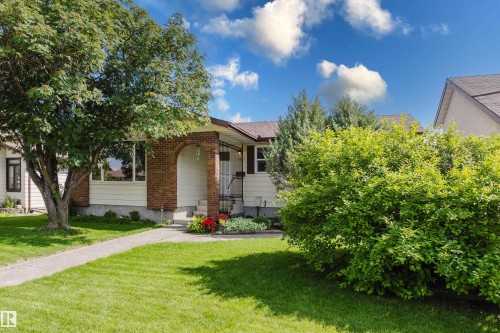 10433 32A Avenue Nw, Edmonton, AB - Outdoor