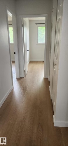 10942 161 Street Nw, Edmonton, AB - Indoor Photo Showing Other Room
