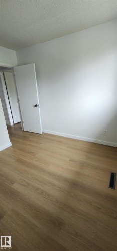 10942 161 Street Nw, Edmonton, AB - Indoor Photo Showing Other Room