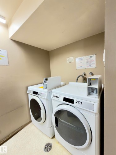 #700 10149 Saskatchewan Dr Nw, Edmonton, AB - Indoor Photo Showing Laundry Room