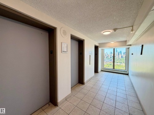 #700 10149 Saskatchewan Dr Nw, Edmonton, AB - Indoor Photo Showing Other Room
