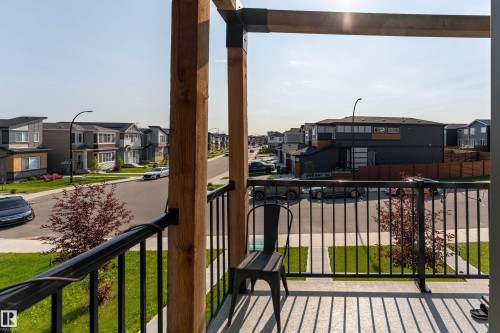 516 37 Street Sw, Edmonton, AB - Outdoor