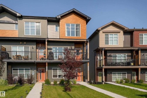 516 37 Street Sw, Edmonton, AB - Outdoor With Balcony With Facade