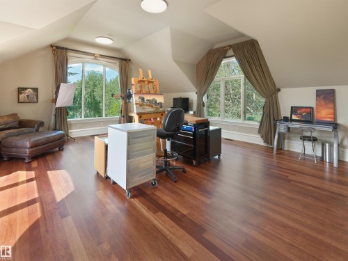237 Wilson Lane Nw, Edmonton, AB - Indoor