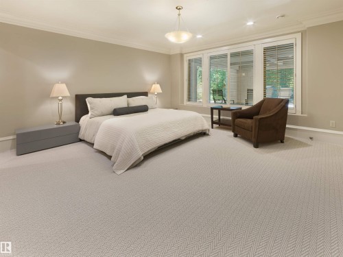 237 Wilson Lane Nw, Edmonton, AB - Indoor Photo Showing Bedroom