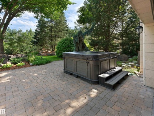 237 Wilson Lane Nw, Edmonton, AB - Outdoor