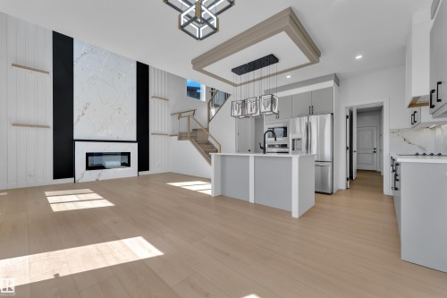 207 Linden Loop, Leduc, AB - Indoor Photo Showing Kitchen