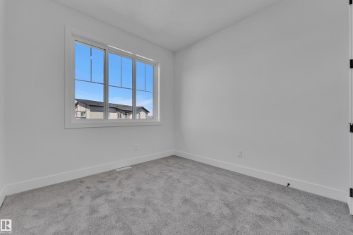 207 Linden Loop, Leduc, AB - Indoor Photo Showing Other Room